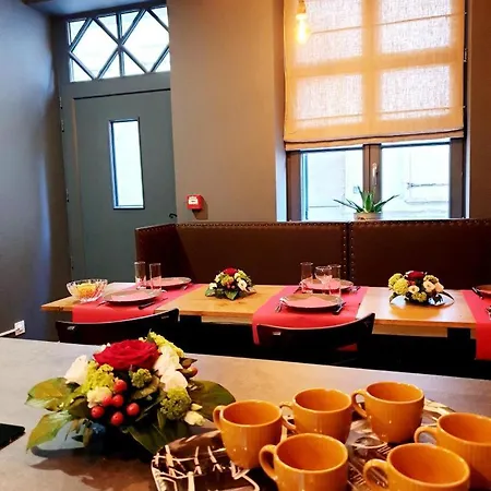Le Saloon De Rose Bed & Breakfast Valenciennes