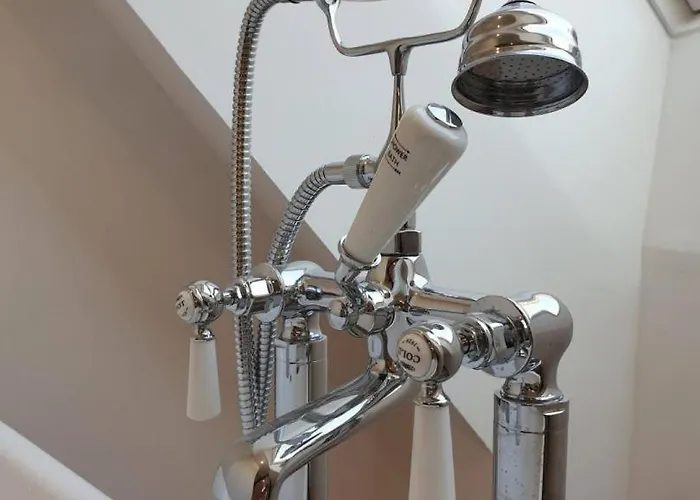 Le Saloon De Rose Couette-café