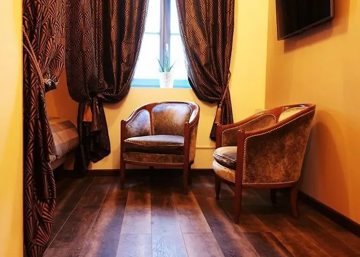 Le Saloon De Rose * Valenciennes